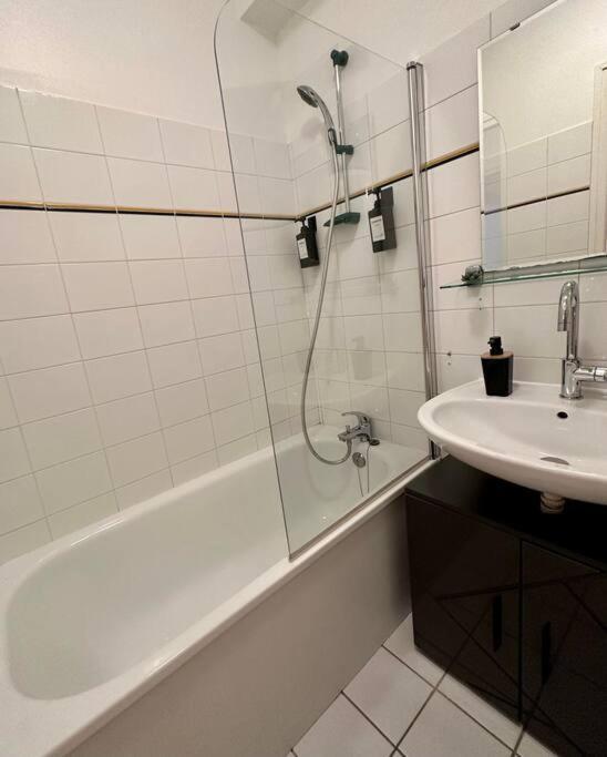 אמיינס Appartement Neuf Entierement Equipe Proche Centre מראה חיצוני תמונה