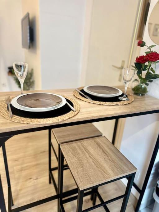 אמיינס Appartement Neuf Entierement Equipe Proche Centre מראה חיצוני תמונה