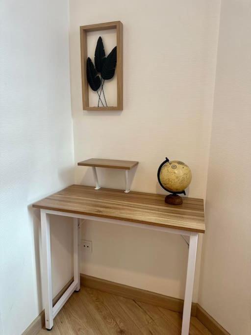 אמיינס Appartement Neuf Entierement Equipe Proche Centre מראה חיצוני תמונה